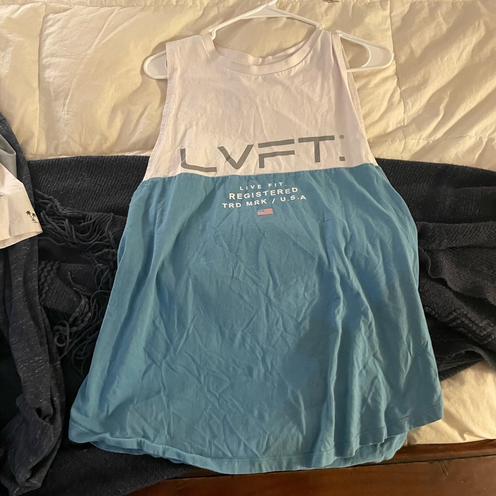 Live fit tank L